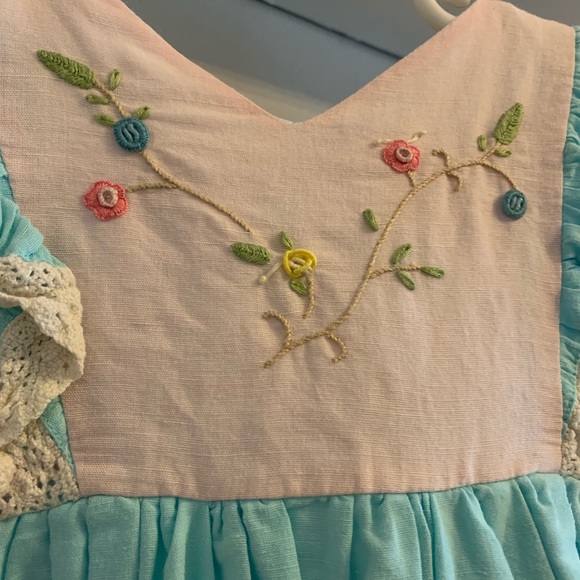 Mimi’s attic - Picture 3 of 3